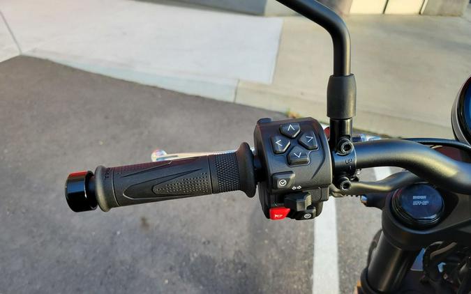 2025 Triumph Trident 660 Cosmic Yellow/Sapphire Black