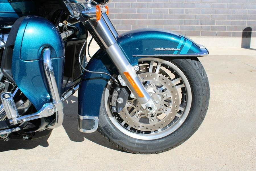 2020 Harley-Davidson® FLHTCUTG - Tri Glide® Ultra