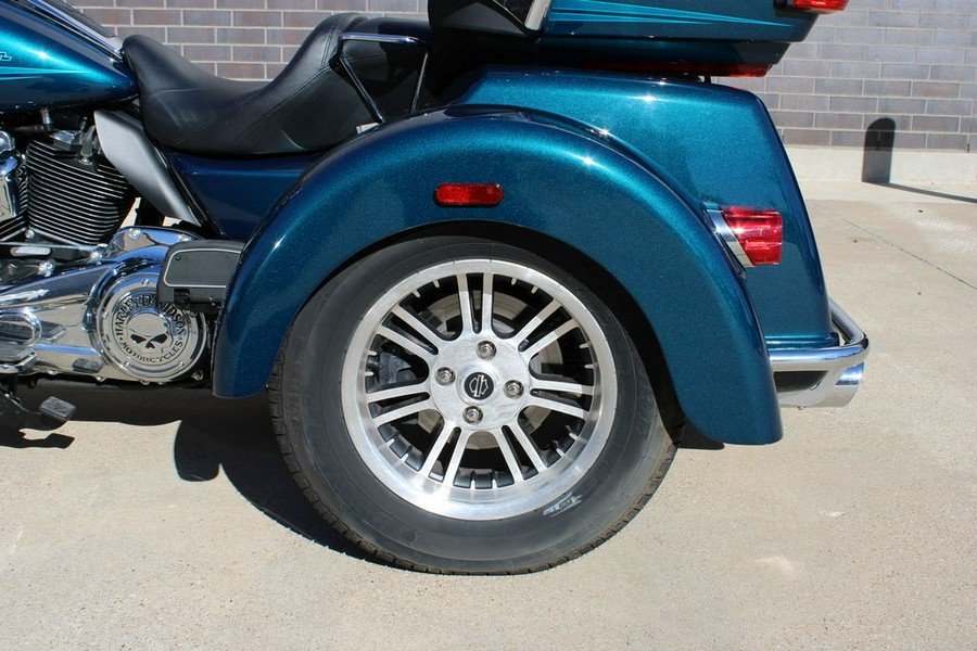 2020 Harley-Davidson® FLHTCUTG - Tri Glide® Ultra