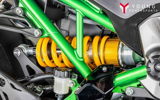 2026 Kawasaki Z900 SE ABS