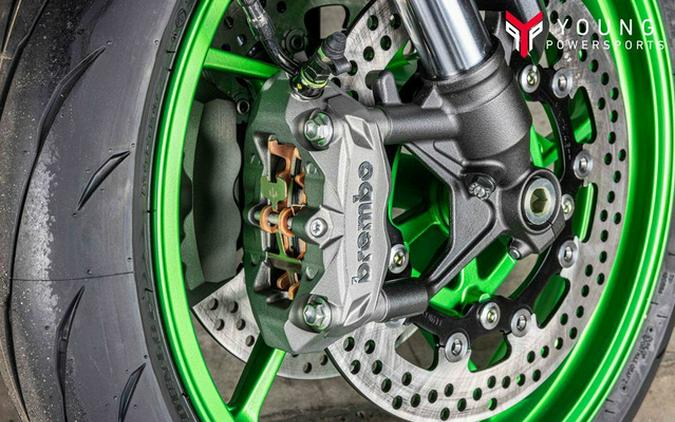 2026 Kawasaki Z900 SE ABS