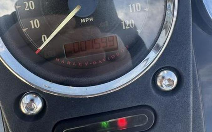 2016 Harley-Davidson® FXDB - Dyna® Street Bob®