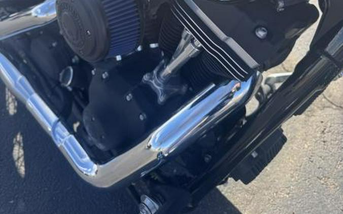 2016 Harley-Davidson® FXDB - Dyna® Street Bob®