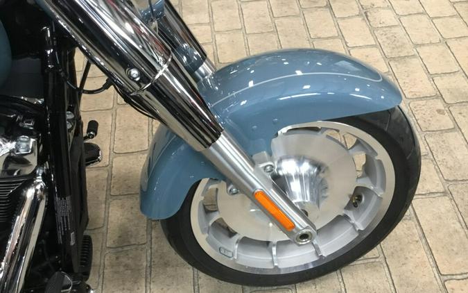 2024 Harley-Davidson® Fat Boy® 114 Sharkskin Blue