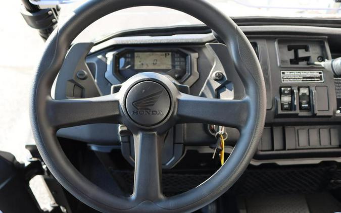 2025 Honda® Pioneer 1000 Deluxe