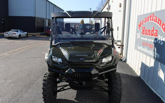 2025 Honda® Pioneer 1000 Deluxe