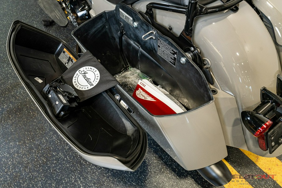 2023 Indian Motorcycle SPRINGFIELD DARKHORSE