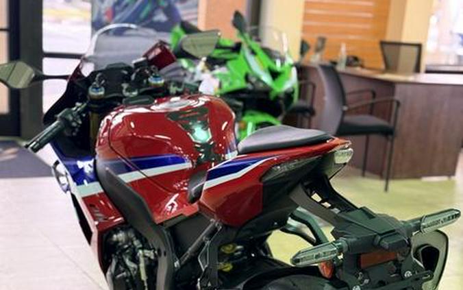 2025 Honda® CBR1000RR-R Fireblade SP
