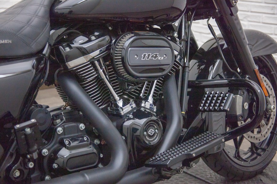 2022 Harley-Davidson Street Glide Special