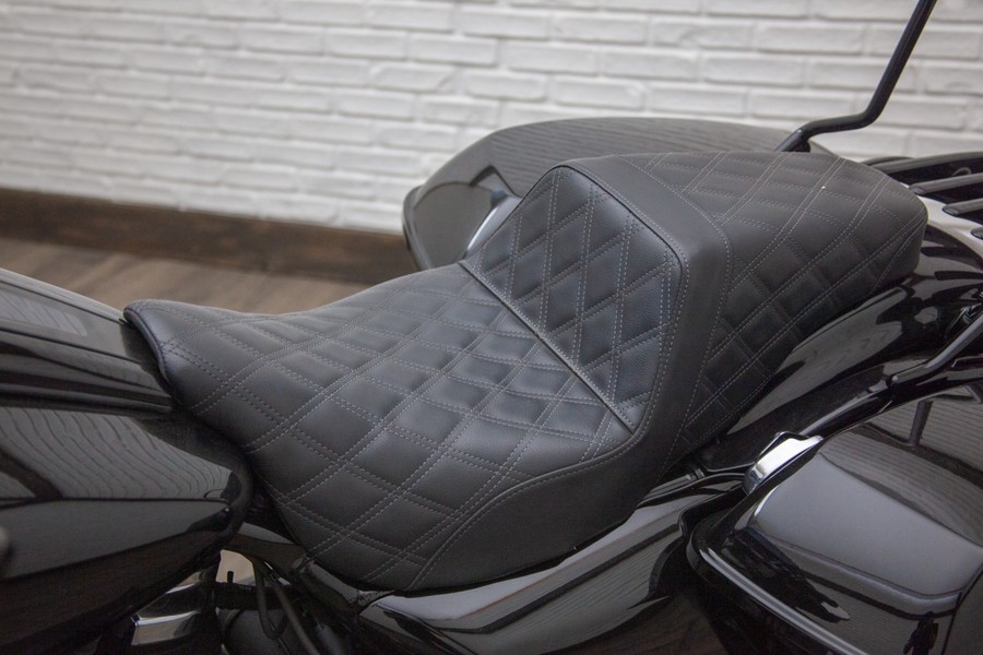 2022 Harley-Davidson Street Glide Special