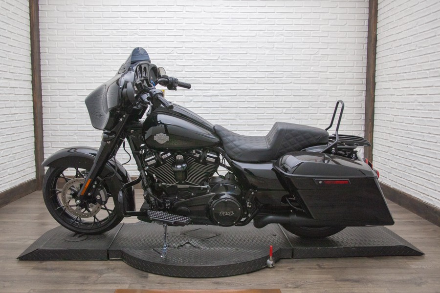 2022 Harley-Davidson Street Glide Special