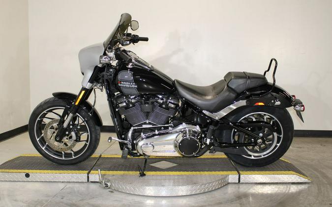 2021 Harley-Davidson® FLSB - Sport Glide™