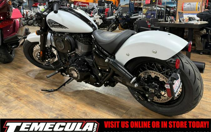 2026 Indian Chief Bobber Dark Horse Ghost White Metallic Smo