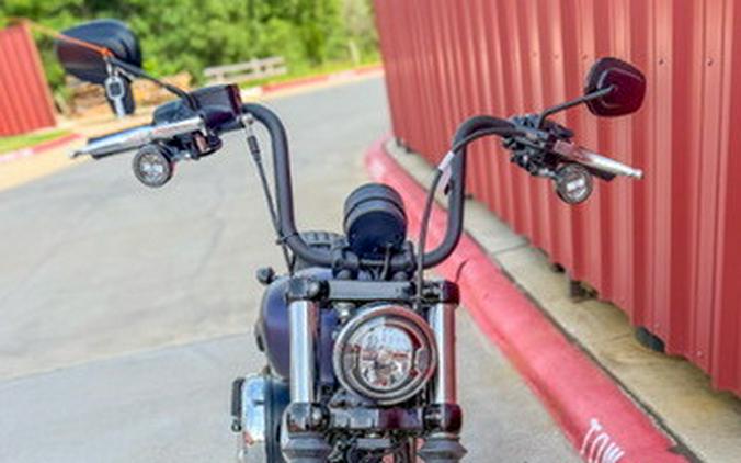 2025 Harley-Davidson® Street Bob® Purple Abyss Denim w/Cast Wheels