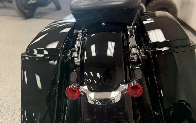 2012 Harley-Davidson® Road Glide Custom FLTRX - UO6205