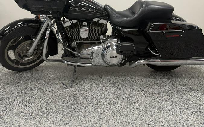 2012 Harley-Davidson® Road Glide Custom FLTRX - UO6205