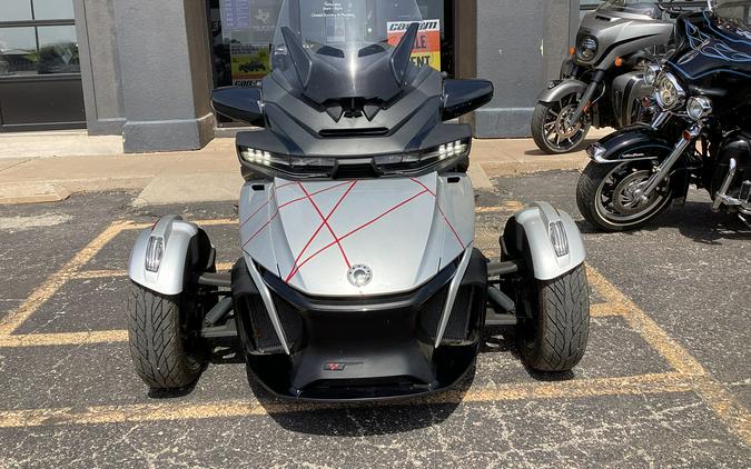 2023 Can-Am Spyder RT
