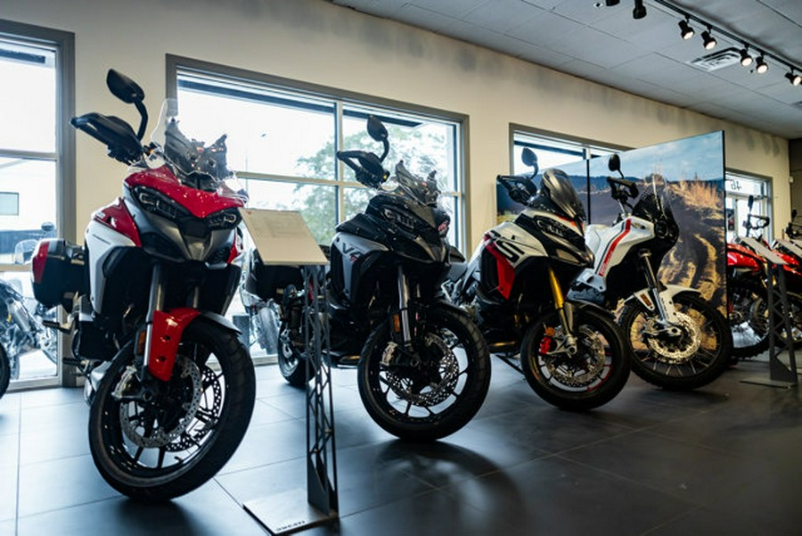 2021 Aprilia TUNONO