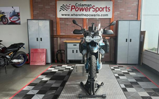 2027 Moto Guzzi V85 TT Travel
