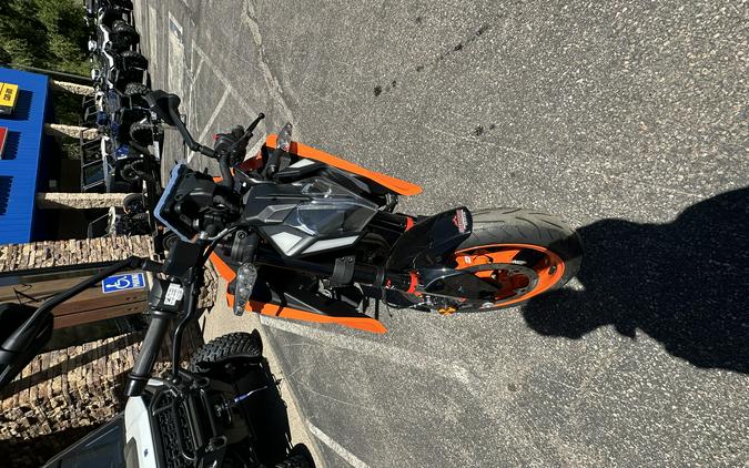 2024 KTM 390 Duke - MM3374