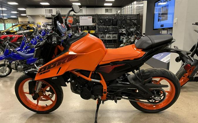 2024 KTM 390 Duke - MM3374