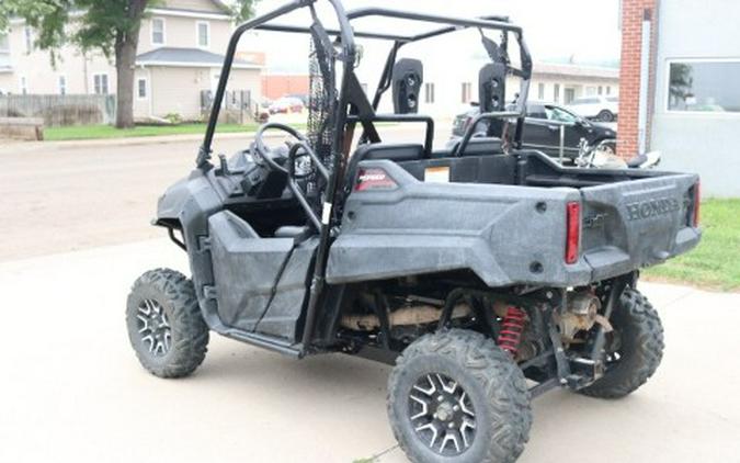 2018 Honda Pioneer 700 Deluxe