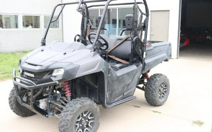 2018 Honda Pioneer 700 Deluxe