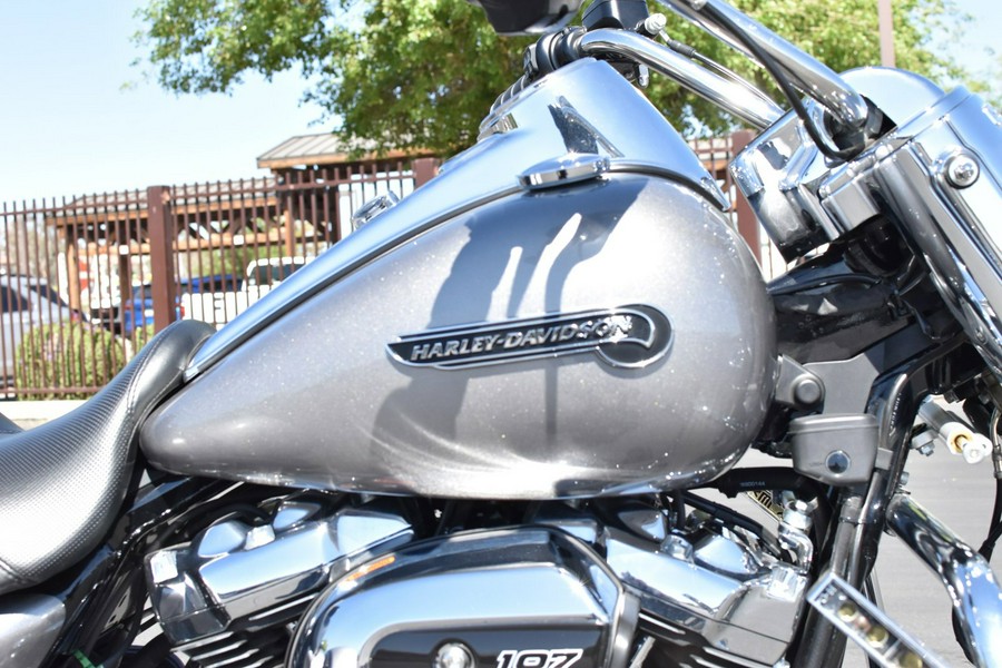 2017 Harley-Davidson Trike Tri Glide Ultra Classic FLHTCUTG