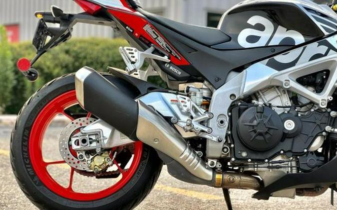 2016 Aprilia® Tuono V4 1100 Factory