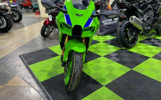 2024 Kawasaki Ninja ZX-10R 40th Anniversary Edition ABS