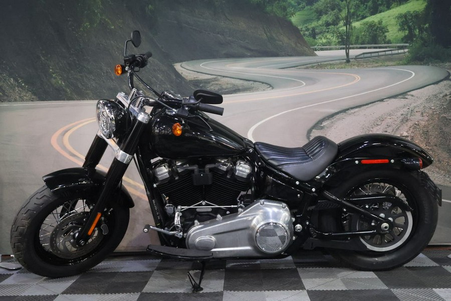 2020 Harley-Davidson® FLSL - Softail® Softail Slim®