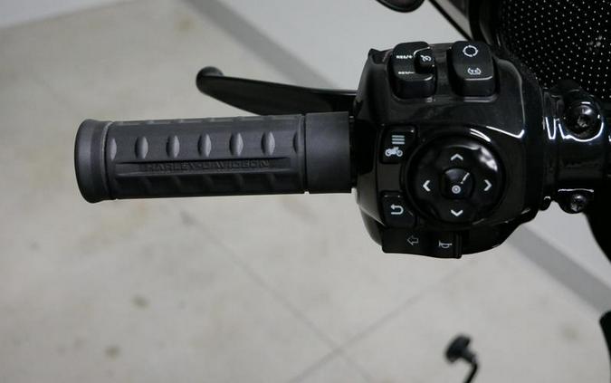 2024 Harley-Davidson® FLHX - Street Glide®