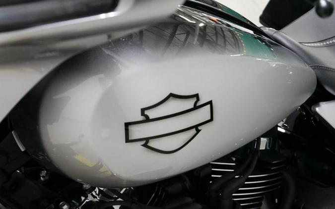 2024 Harley-Davidson® FLHX - Street Glide®