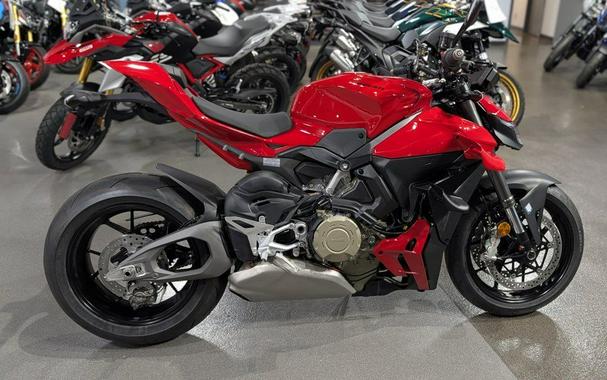 2025 Ducati Streetfighter V4 Lineup First Look [8 Fast Facts]