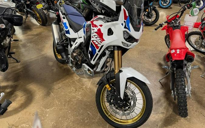 2025 Honda Africa Twin Adventure Sports ES DCT