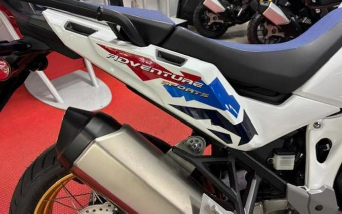 2025 Honda® Africa Twin Adventure Sports ES DCT