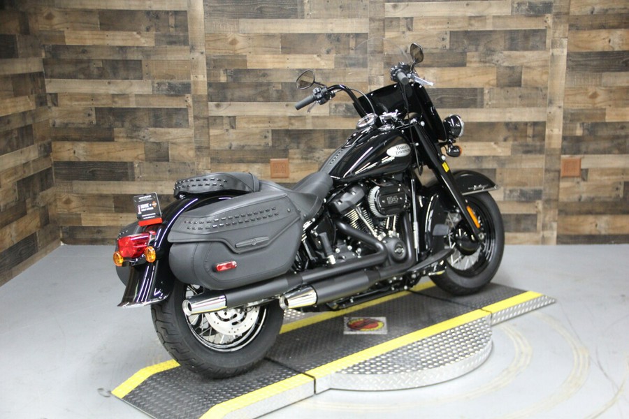 2023 Harley-Davidson Heritage Classic Vivid Black (Black)