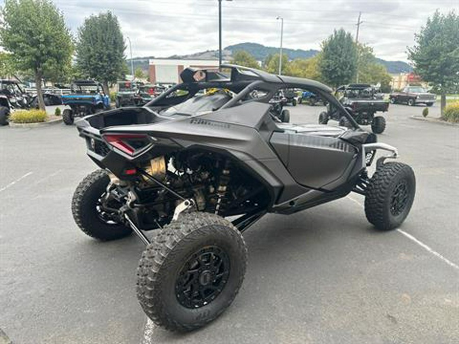 2024 Can-Am Maverick R X RS with Smart-Shox