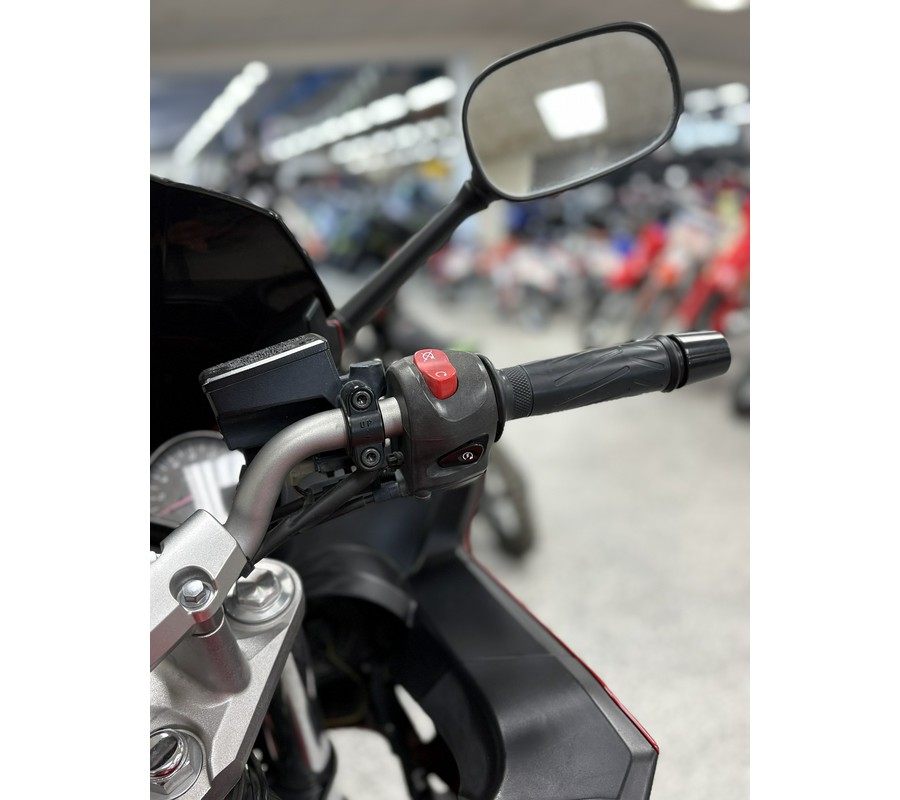 2007 Yamaha FZ6 - UY0828B