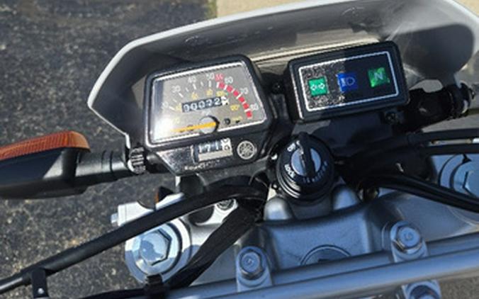 2027 Yamaha TW 200