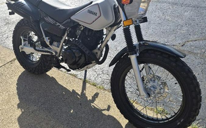 2027 Yamaha TW 200