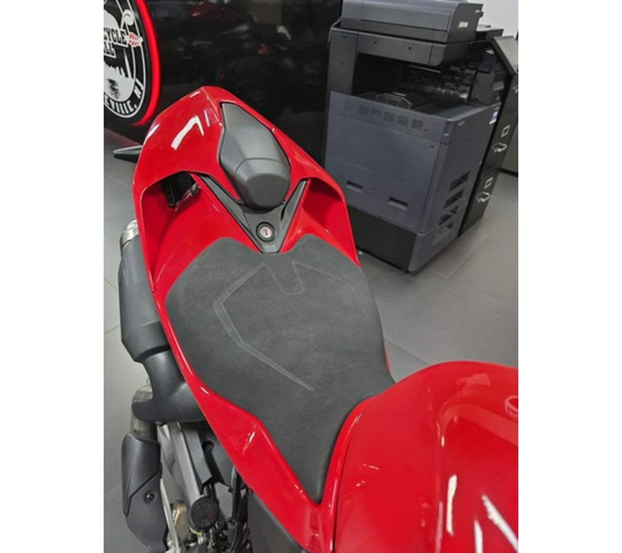 2026 Ducati Panigale V2 S