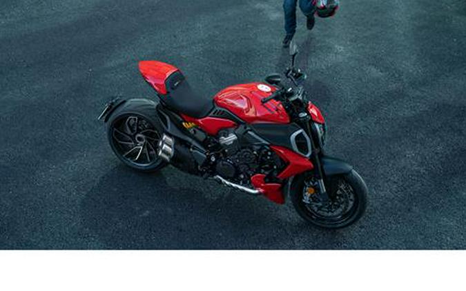 2026 Ducati Diavel V4