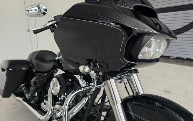 2015 Harley-Davidson® Road Glide® Special Vivid Black