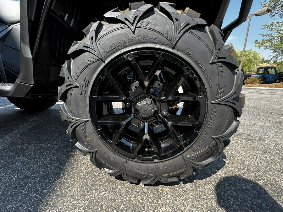 2026 Can-Am OUTLANDER MAX XT 700 Platinum Satin - BA0118