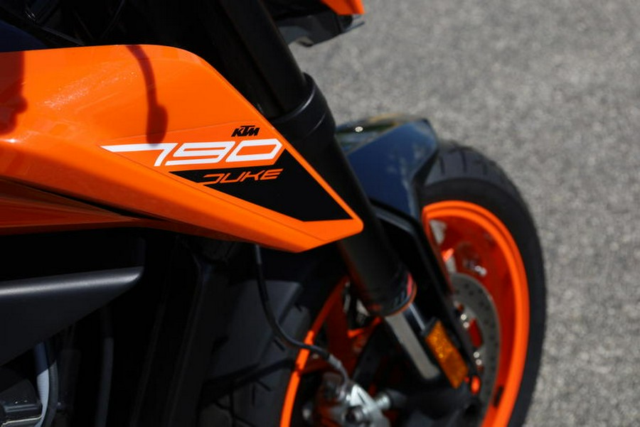 2020 KTM 790 Duke