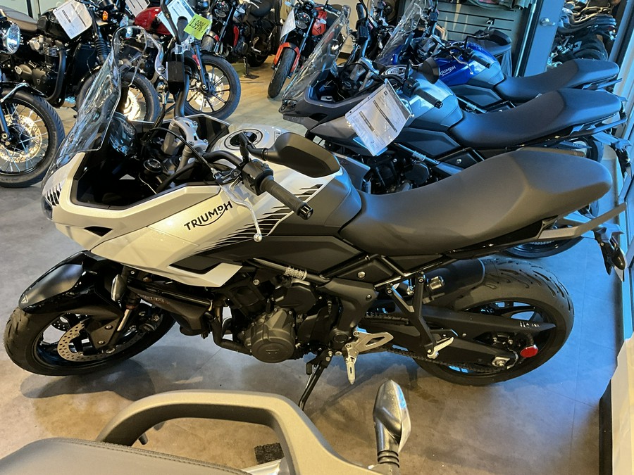 2024 Triumph Tiger 660