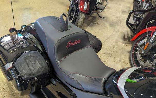 New 2024 INDIAN MOTORCYCLE CHLNGR ELITE CHRCL CANDYBLK CANDY 49ST