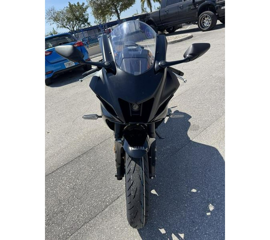 2025 Yamaha YZF-R7