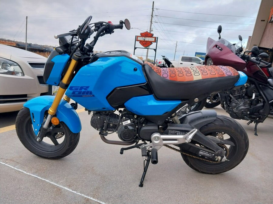 2025 GROM125